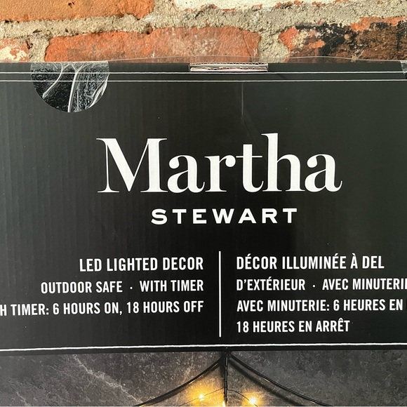 Martha Stewart lighted cobwebs new with tags battery operated with timer set of2 - Picture 6 of 7